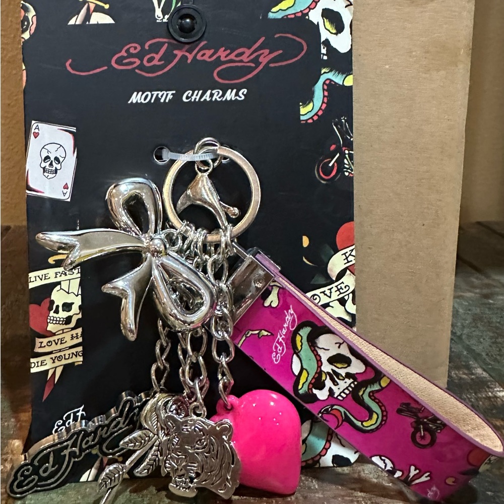 Ed Hardy Keyring/ Purse Charm